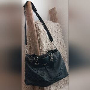 Coach Ashley Signature Shoulder Bag